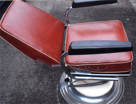 Friseurstuhl 50er Jahre